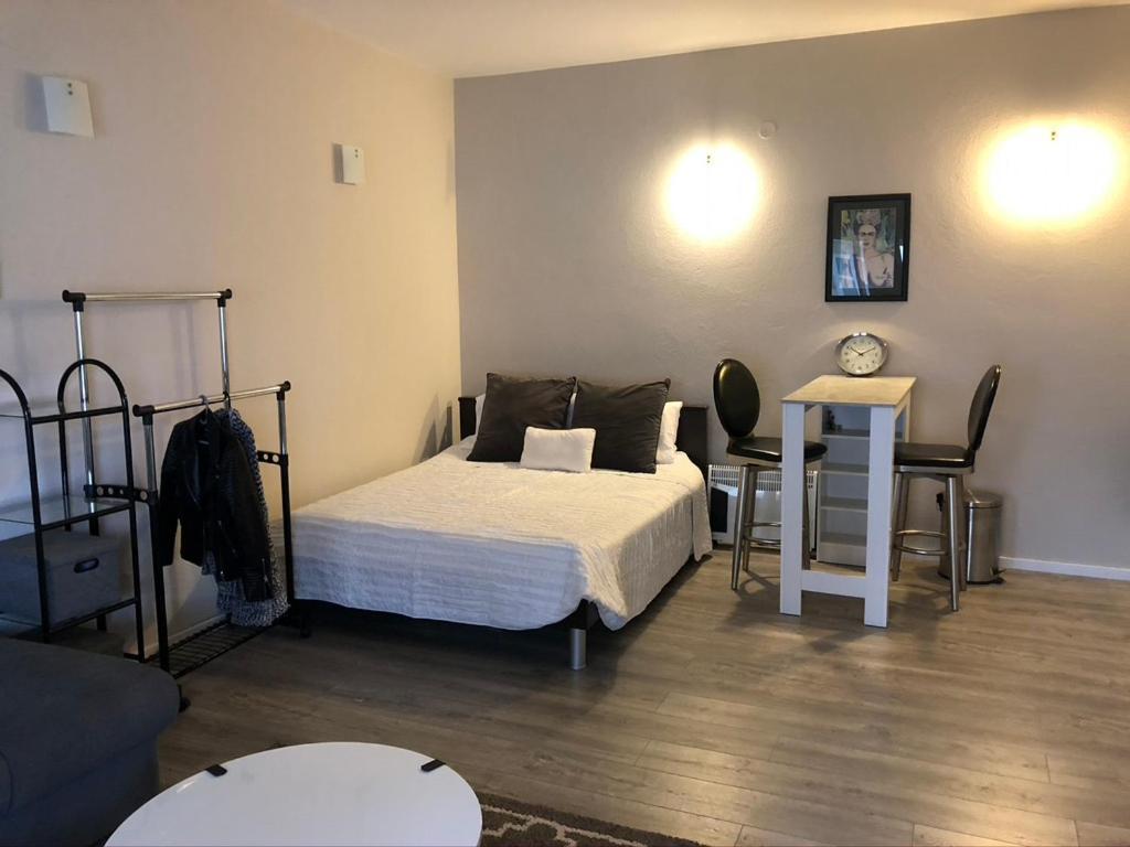Studio Apartment Luxe- 10Min To Old Town ดูบรอฟนิก ภายนอก รูปภาพ