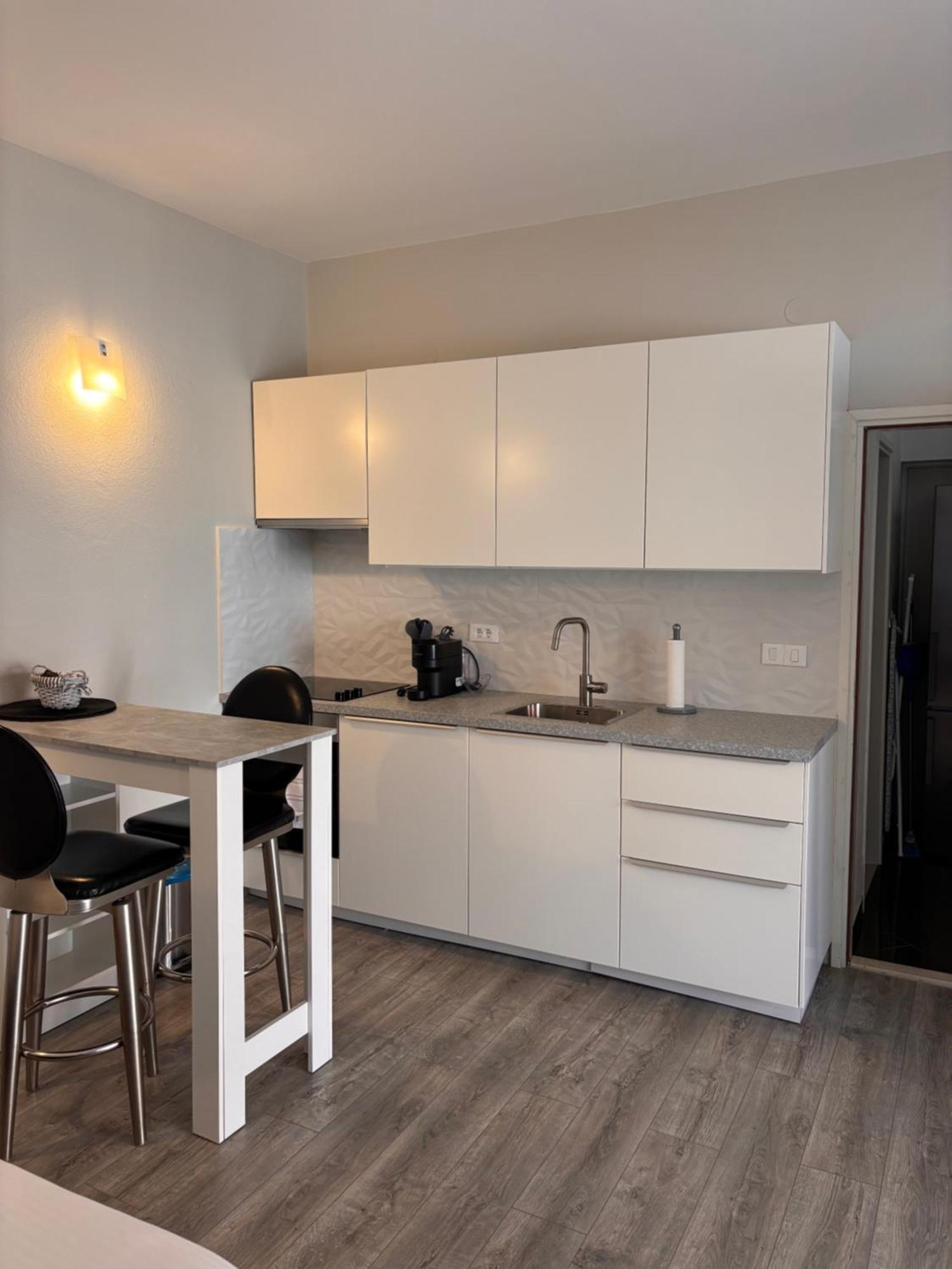 Studio Apartment Luxe- 10Min To Old Town ดูบรอฟนิก ภายนอก รูปภาพ